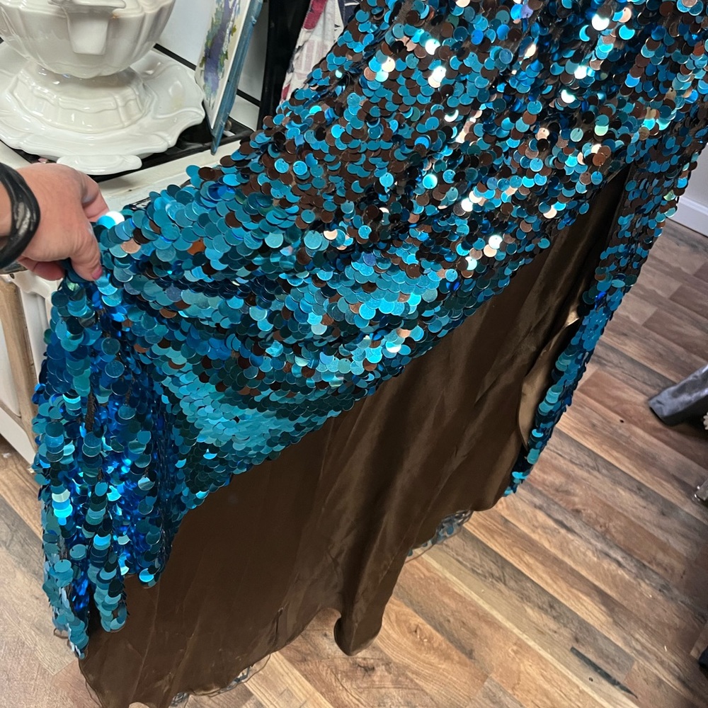 Beautiful Sequence Gown Size 4
